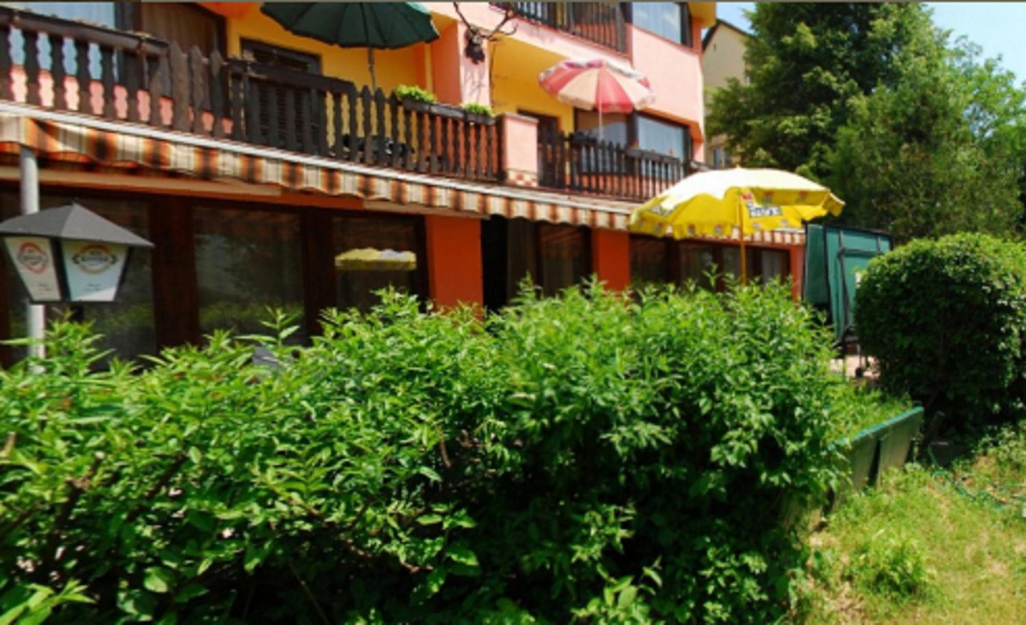 Lillafuered Kapuja Hotel ミシュコルツ エクステリア 写真